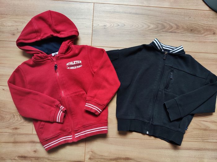 Lot de 2 gilets zippés