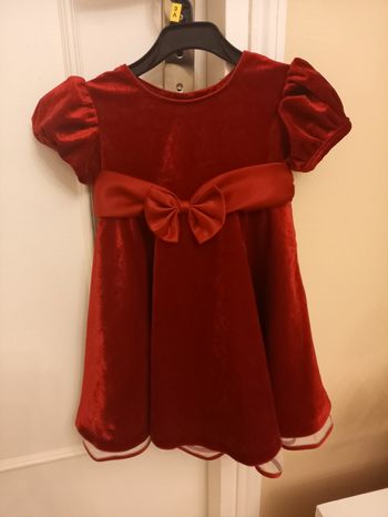 Magnifique robe fille 24 mois