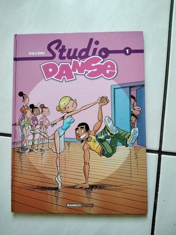 Livre BD Studio Danse