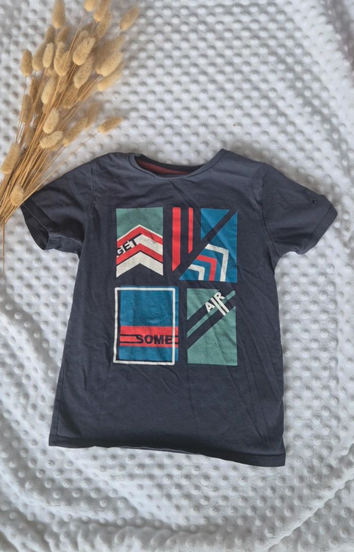 Tee-shirt okaidi 8 ans