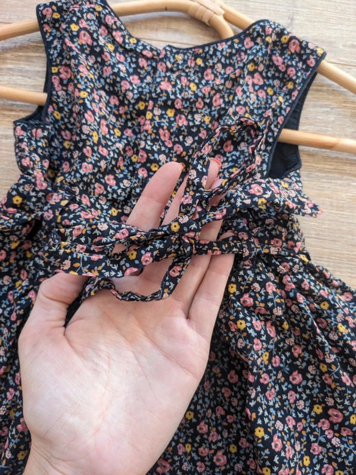 Robe fleurie - photo numéro 5