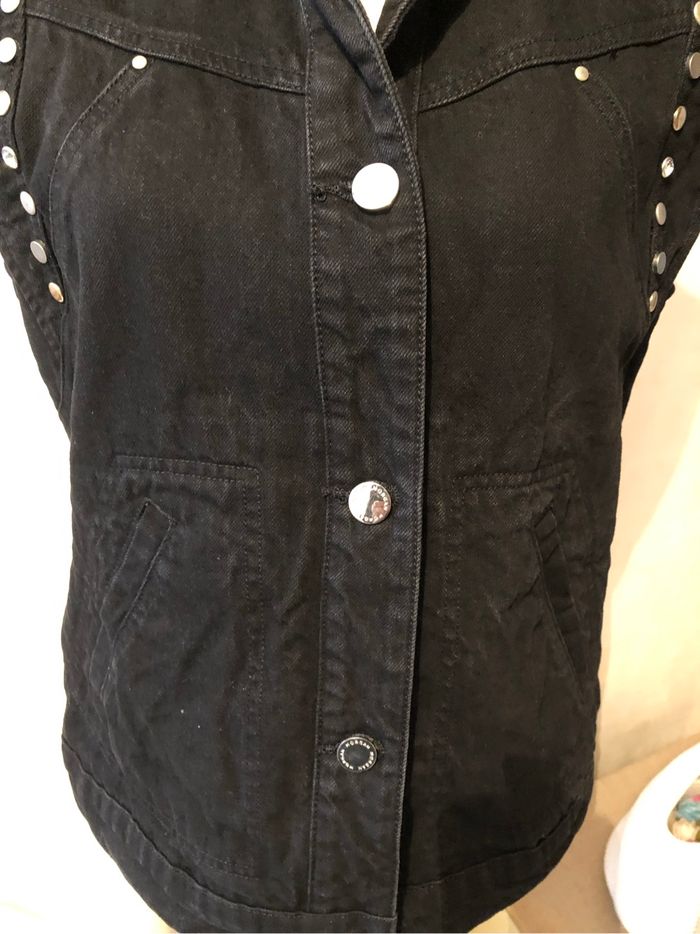 Gilet en jean noir - photo numéro 5