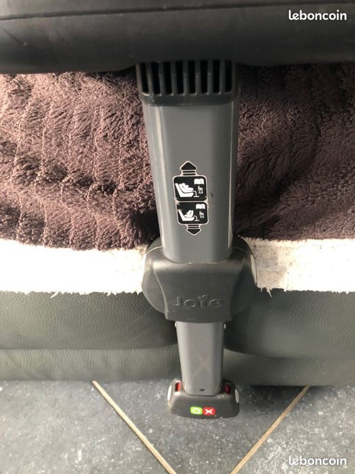 Siege auto Stages Isofix Joie Groupe 0 à groupe 2 : de la naissance à 36kg - photo numéro 2