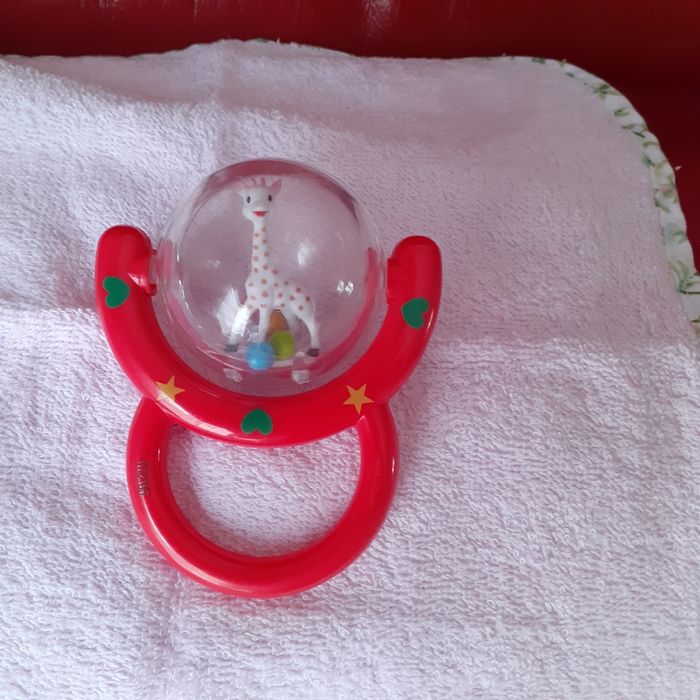 Sophie la girafe: Doudou avec grelot+ Hochet - photo numéro 5