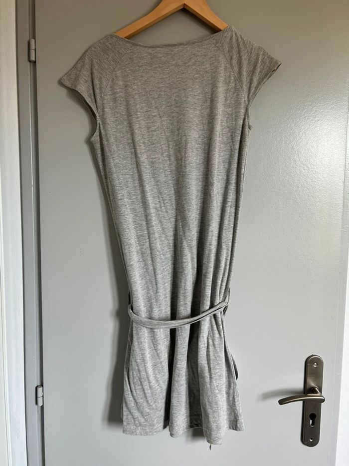 Robe d’été grise 16 ans - photo numéro 2