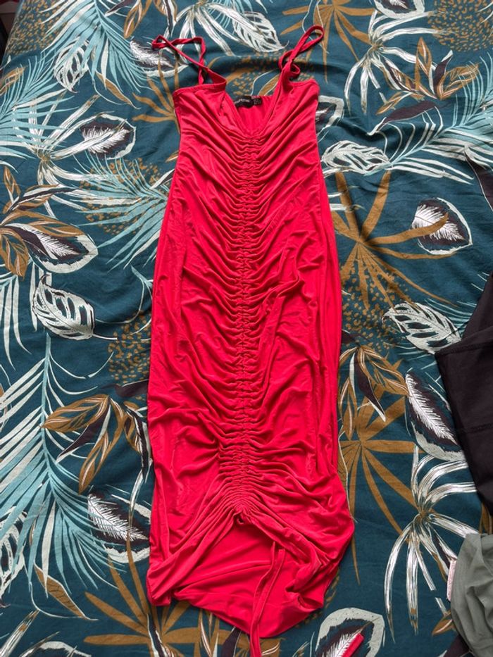 Robe rouge