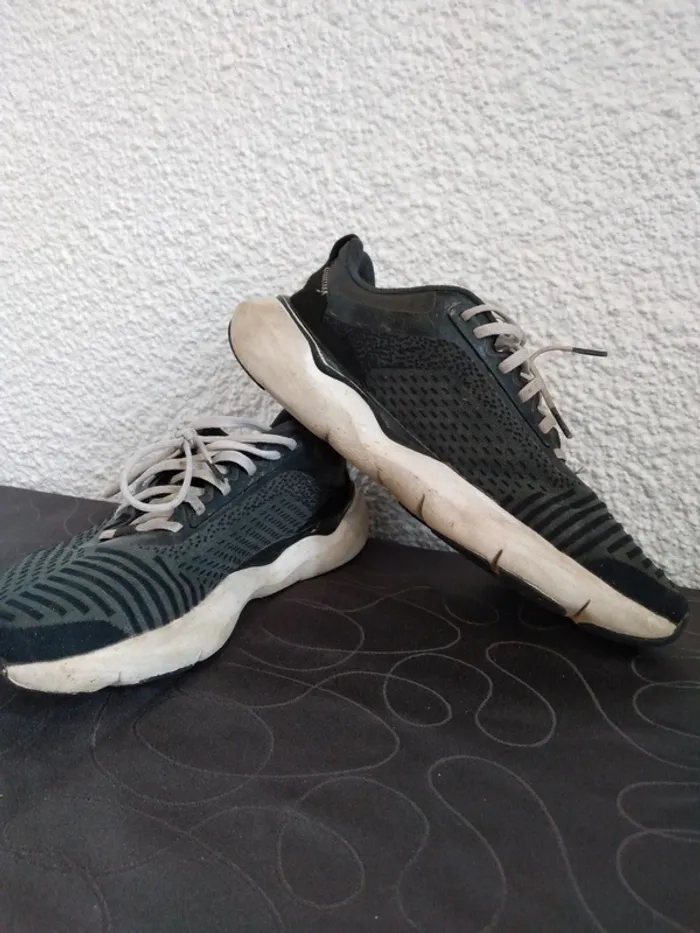 Chaussures de sport - photo numéro 3
