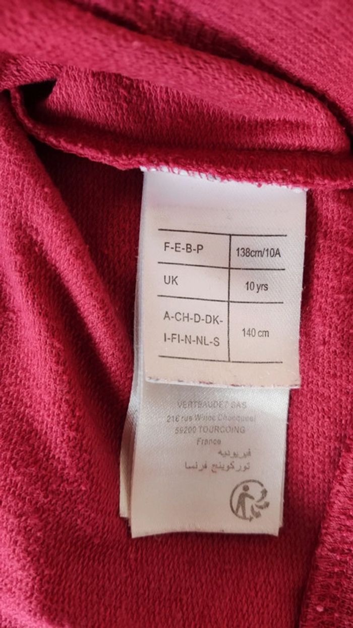 Sweat rouge à cœur et papillons qui changent de couleurs - photo numéro 4