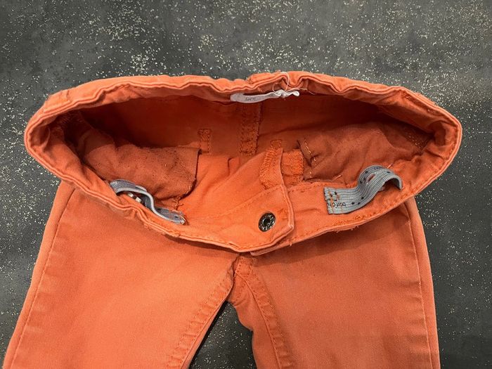 Pantalon orange garçon taille 6 mois marque bout’chou - photo numéro 4