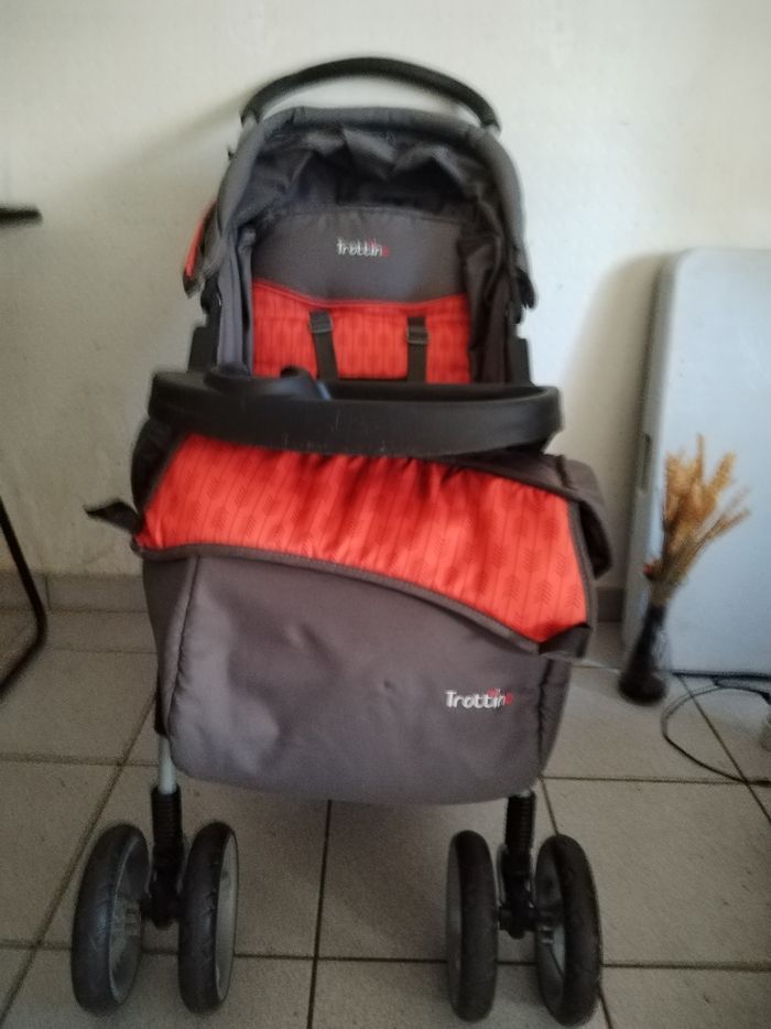 Poussette - photo numéro 3