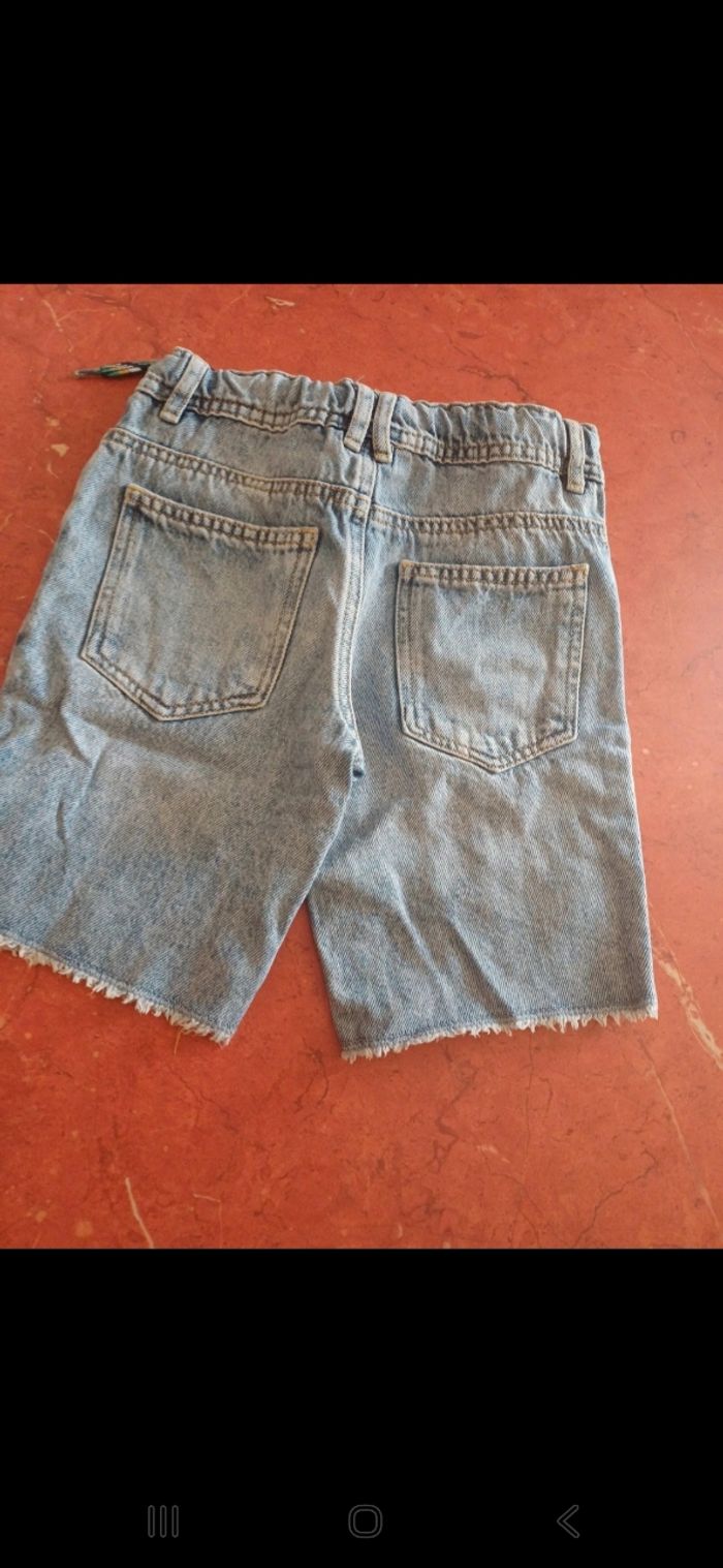 Short garçon taille 8 ans - photo numéro 4