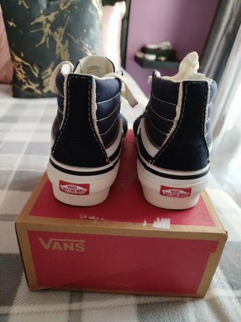 Basket neuf jamais porté pointure 36