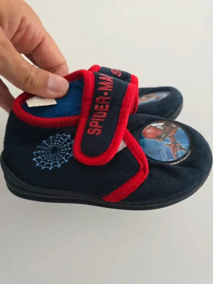 Chaussons spiderman - photo numéro 4