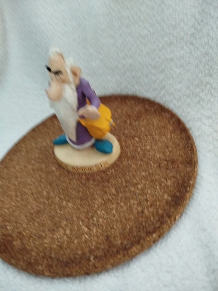 Figurine Astérix Le druide Amnesix - photo numéro 3