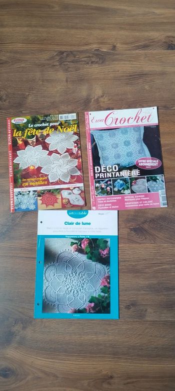 3 magazines, Le crochet.