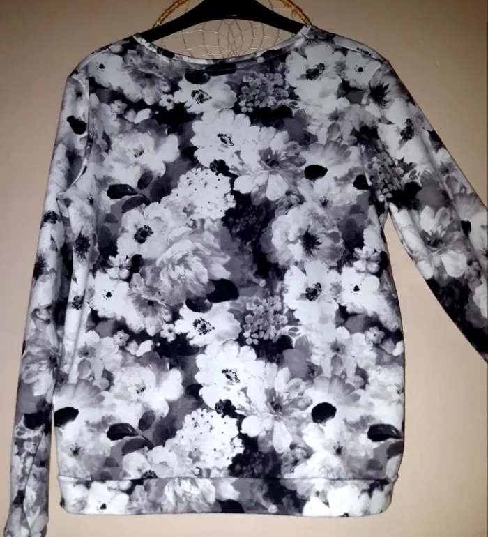 Pull fleuri noir et blanc - Gemo - photo numéro 2