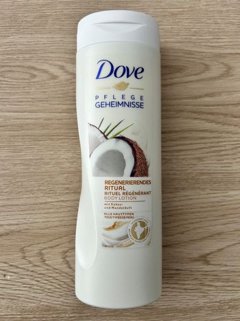 Crème Régénérante Noix de Coco & Amande 400 Ml DOVE Neuve