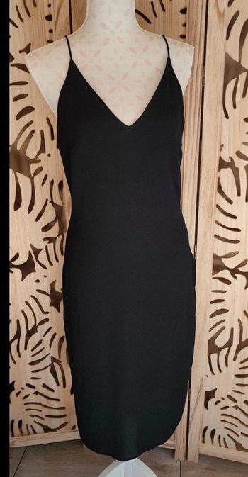 Robe fine bretelles T 40 Divided H&M