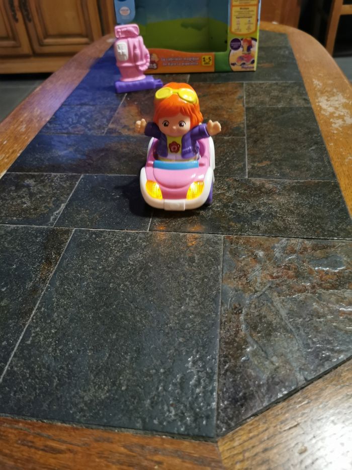 Tut tut copains Le cabriolet magique de Kate la pipelette - photo numéro 7