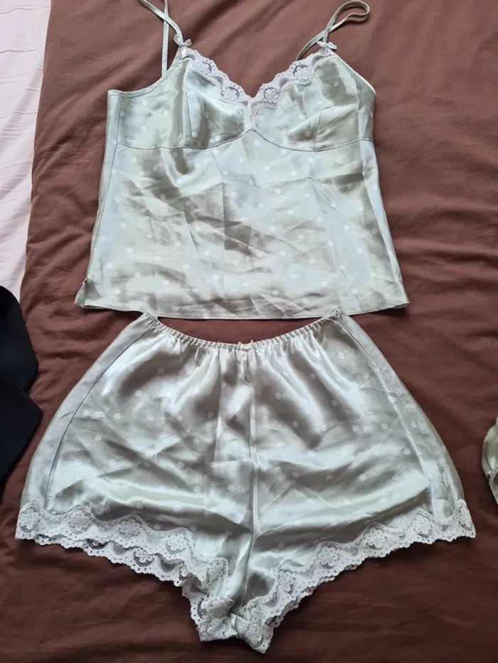 Ensemble lingeries 3 pièces