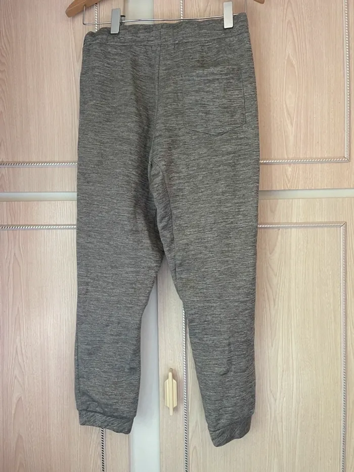 Lot de 2 jogging 10 ans - photo numéro 3