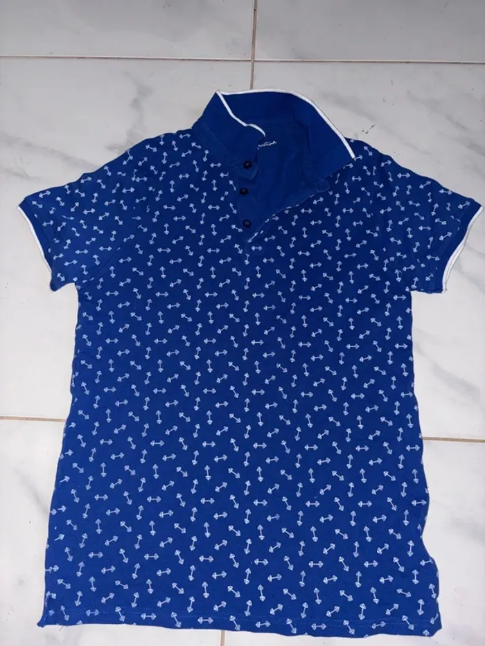 Polo bleu