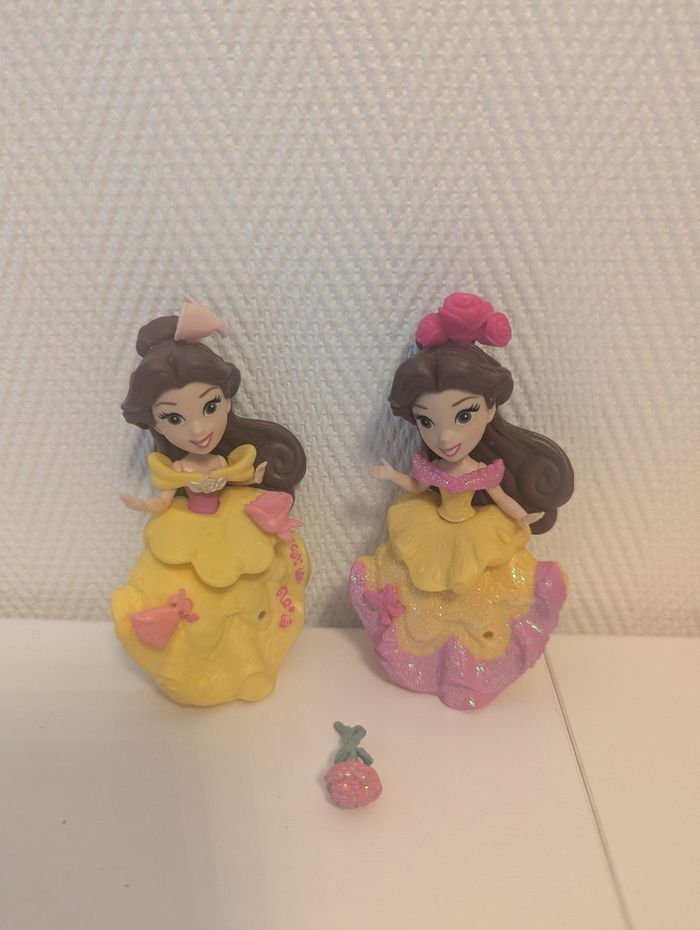 Figurine Disney little kingdom princesse Belle - photo numéro 1