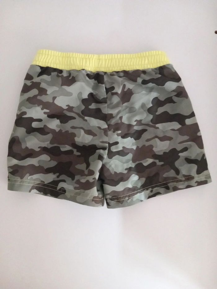 Short de bain garçon 5 ans - photo numéro 2