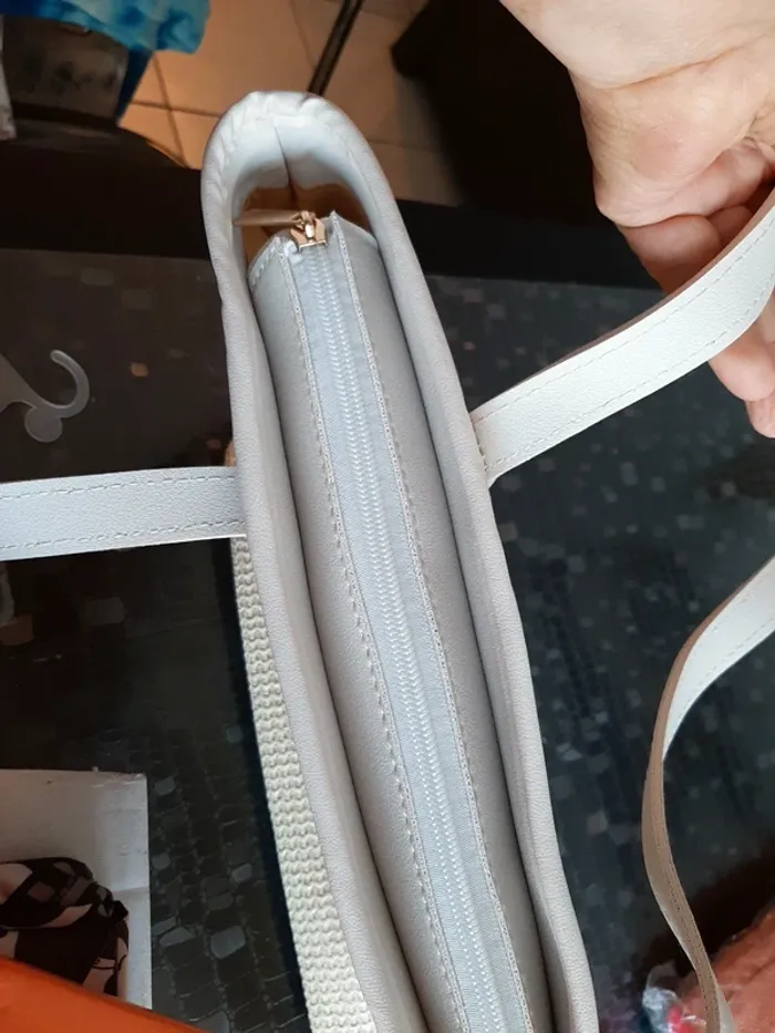 Grand Sac à main crème et blanc - photo numéro 4