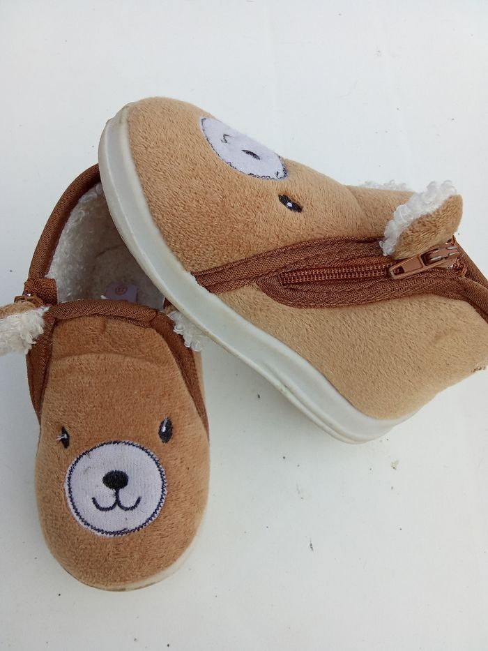 Chaussons hiver, garçon taille 23 npo, doublure, à enfiler, fermeture éclair, chaud, motif ours, chien - photo numéro 2