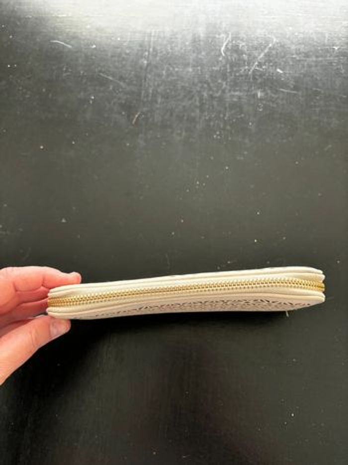 portefeuille - photo numéro 3