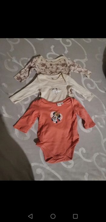 Lot body disney 3 mois