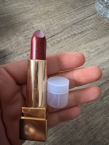 Rouge à lèvres YSL