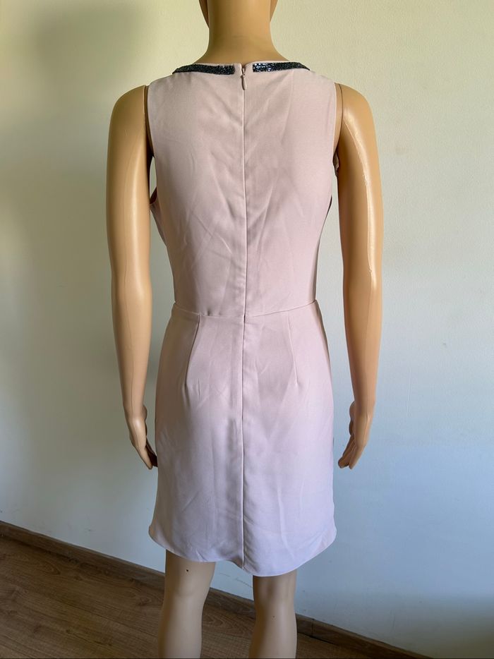 Robe rose claire sans manches Morgan taille 34 jamais portée - photo numéro 5