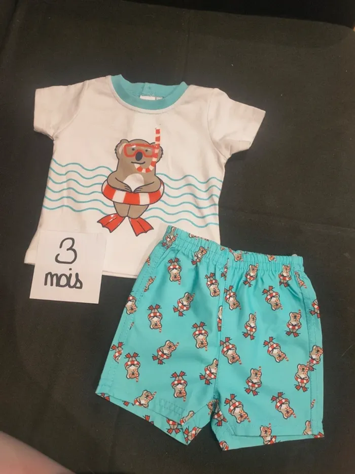 Ensemble pour la mer, Tshirt et short. 3 mois