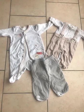 lot vetements 1/3 mois