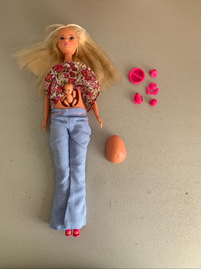 Barbie enceinte Simba