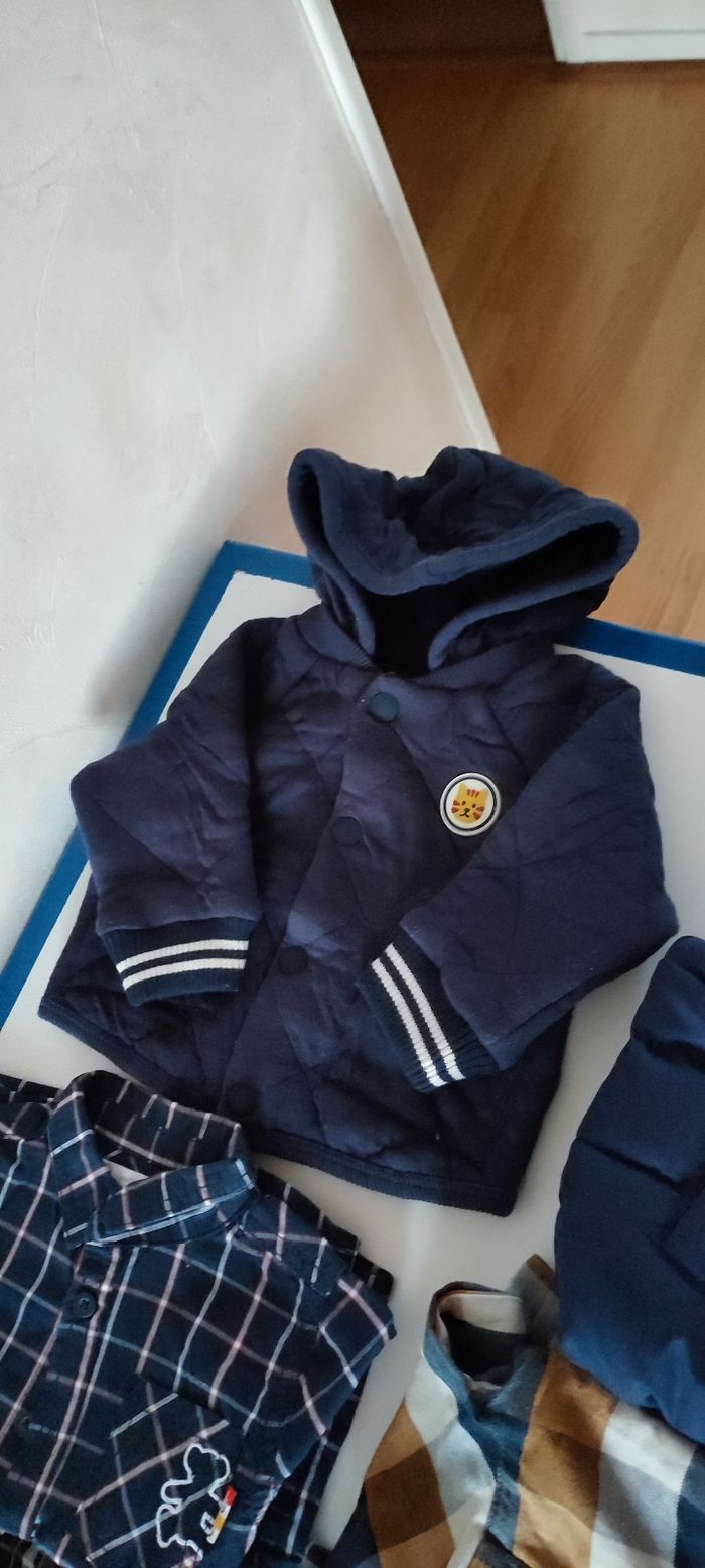 Lot de vêtements bébé garçon 6 mois - photo numéro 3