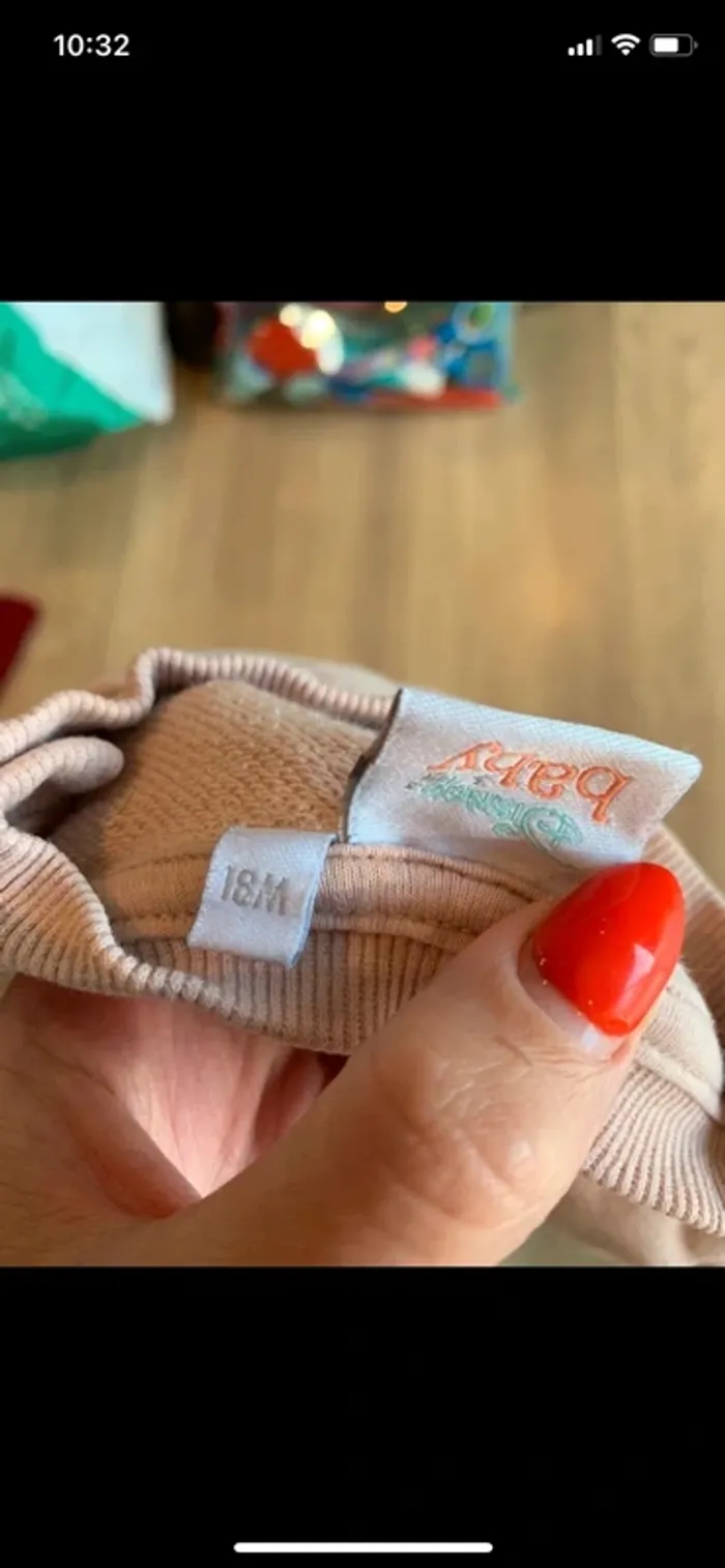 Pull Disney Bambi taille 18 mois - photo numéro 3