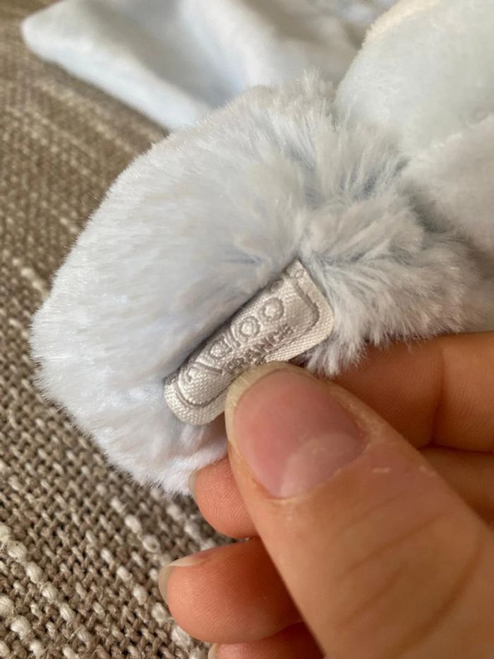 Peluche doudou mouchoir 12cm Kaloo ours bleu pâle parfait état - photo numéro 5