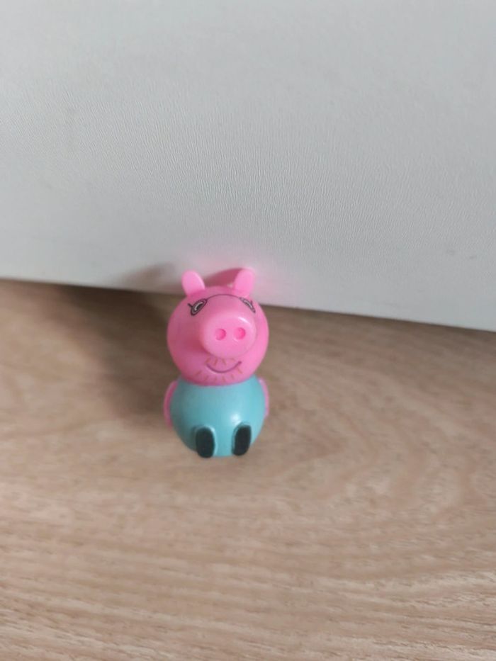 Figurine Peppa pig - photo numéro 5