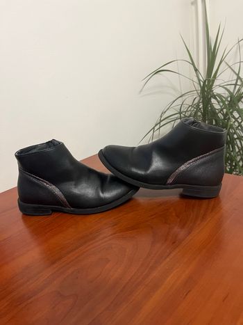 Vente de chaussures pour filles