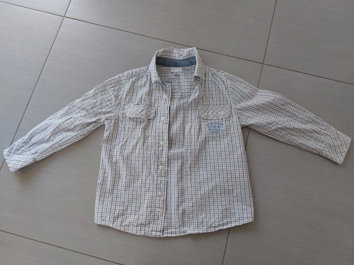 Chemise à carreaux