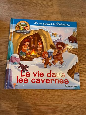 Livre Altaya Le monde des dinosaures La vie dans les cavernes Numéro 17