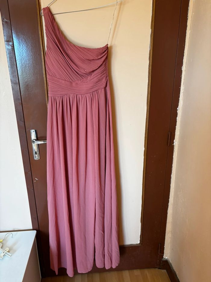 Robe de cérémonie