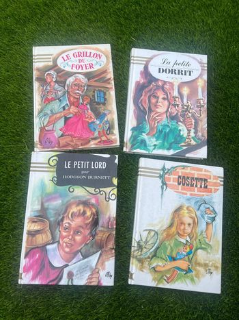 Lot de 4 livres pas de vente séparée