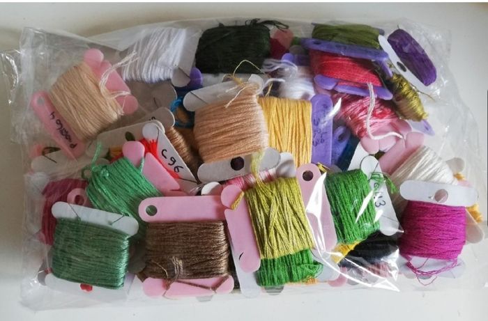 Lot de 55 fils coton point de croix point compté ou autre - photo numéro 3