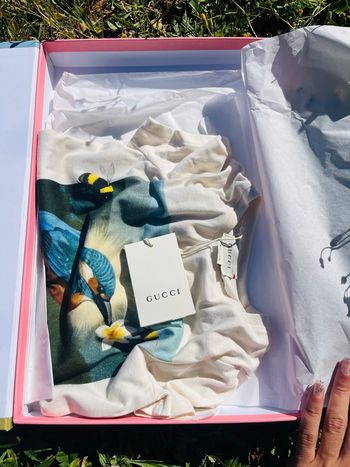 T shirt Gucci collector acheté 450€ neuf avec certificat d’authenticité 