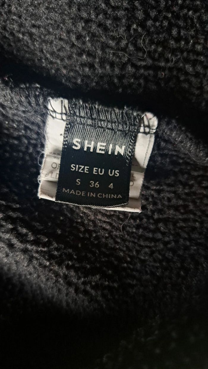 Veste noire - photo numéro 4