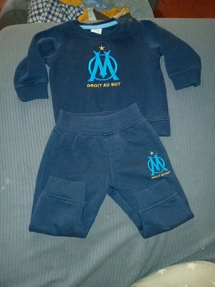 Ensemble de jogging om - photo numéro 5
